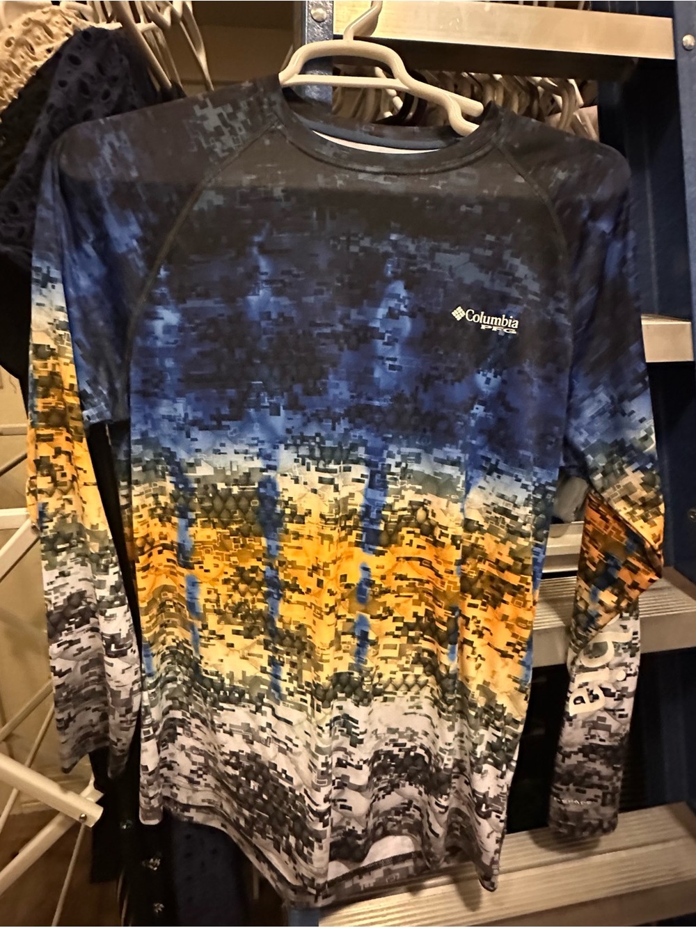 Columbia Beige & Navy Logo Tag Tee